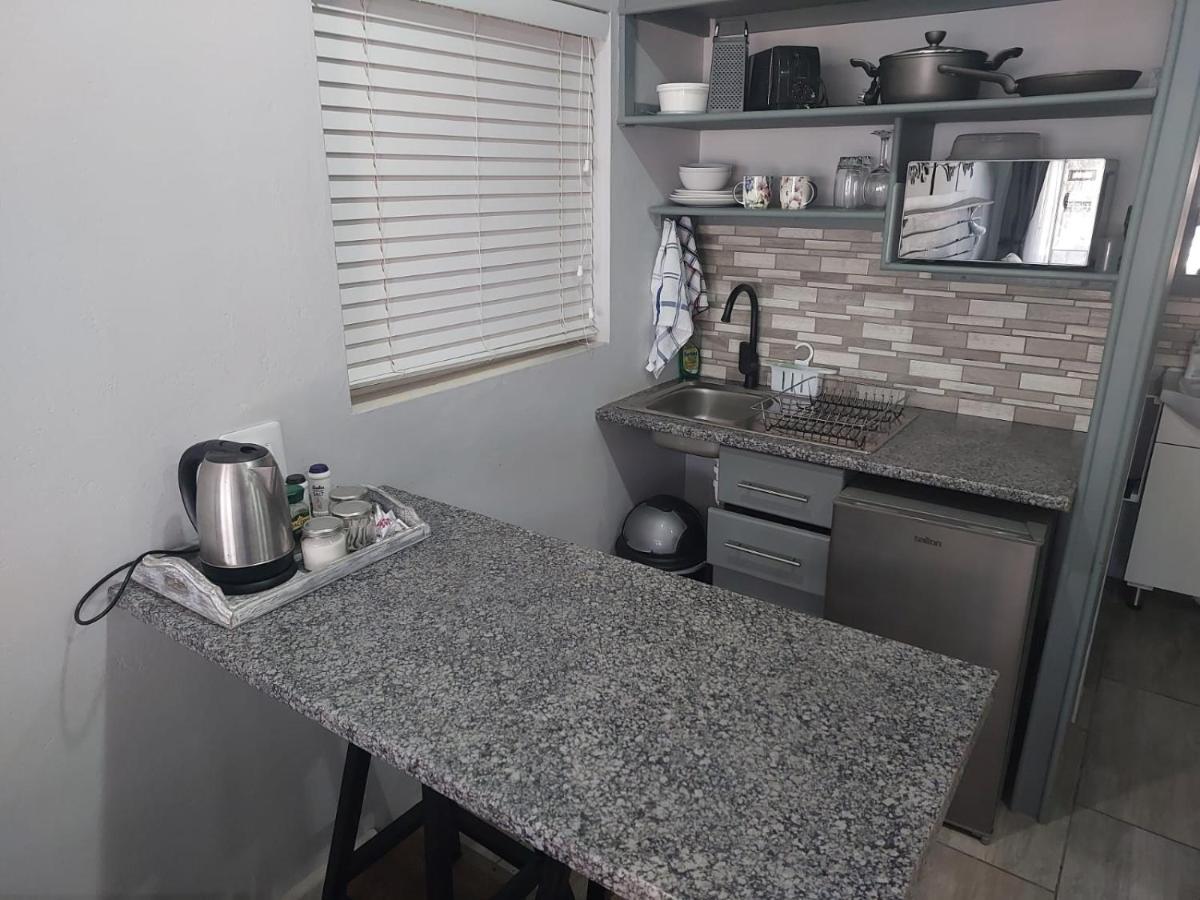 Apartamento Rest4Sure Ashton Exterior foto